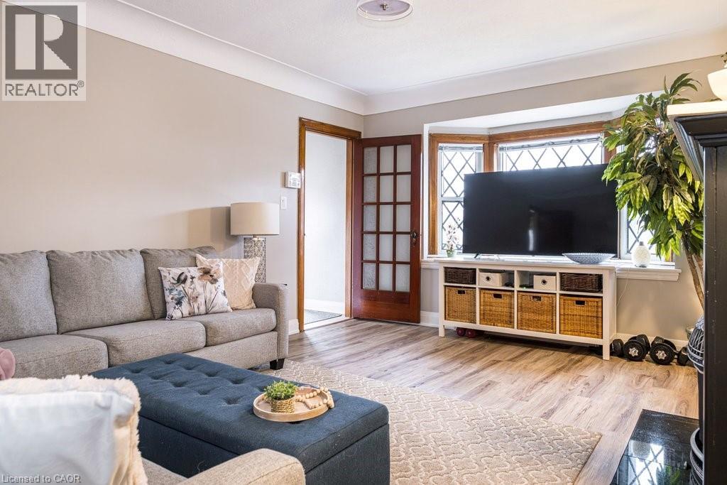 143 Huxley Avenue S, Hamilton, Ontario  L8K 2P9 - Photo 6 - 40818153