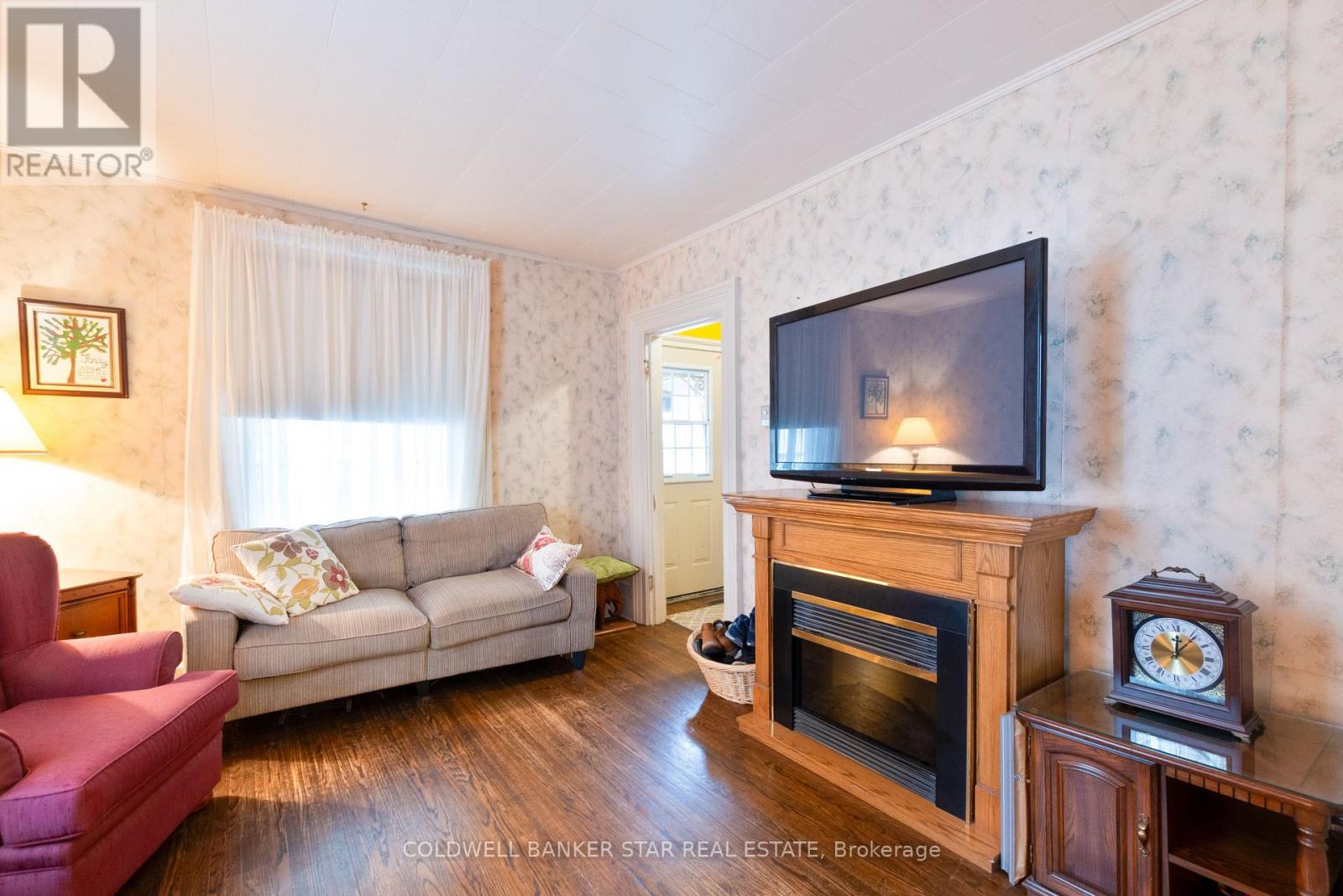 24 Hiawatha Street, St. Thomas, Ontario  N5P 2T2 - Photo 13 - X12961512