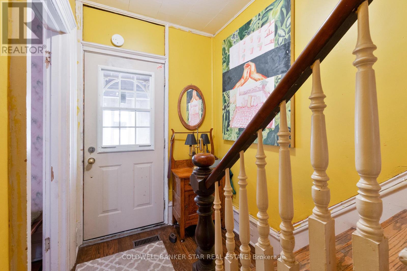 24 Hiawatha Street, St. Thomas, Ontario  N5P 2T2 - Photo 6 - X12961512