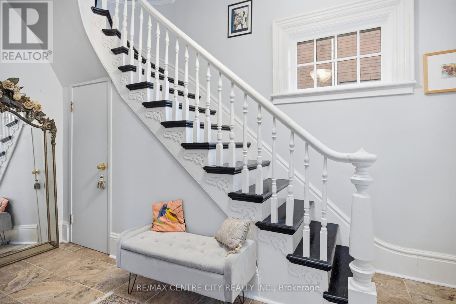 12 Rosebery Place, St. Thomas, Ontario  N5R 2H7 - Photo 13 - X12972340