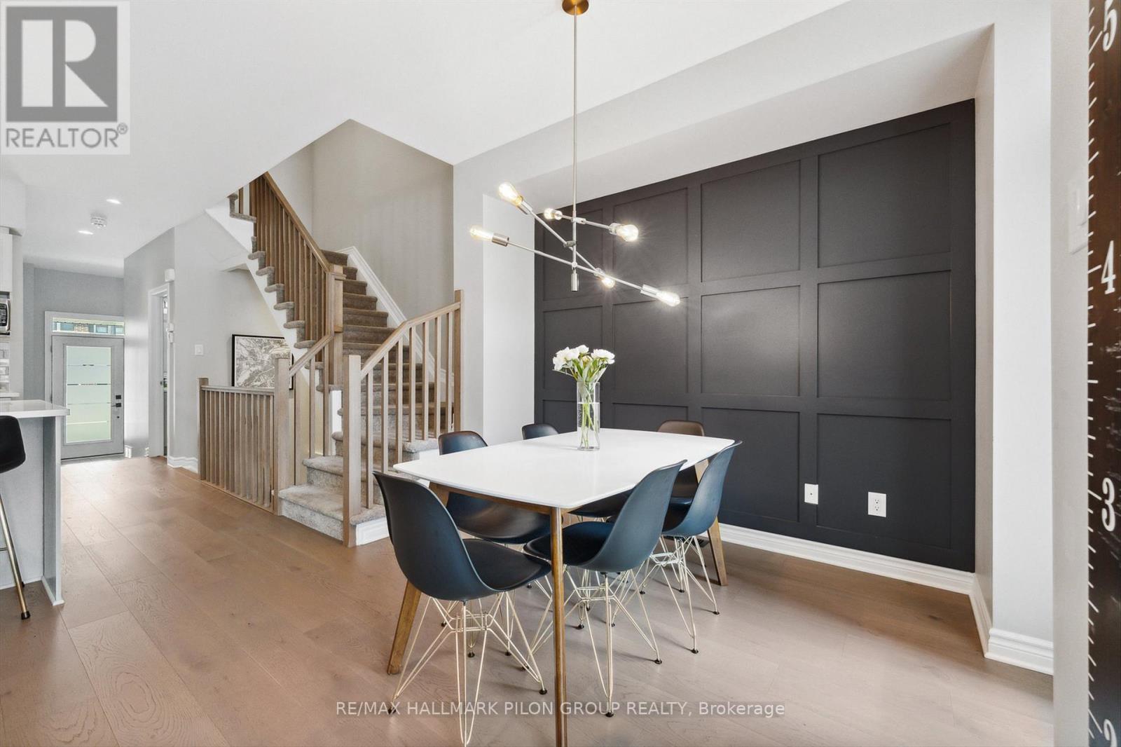 358 Rainrock Crescent, Ottawa, Ontario  K1W 0J6 - Photo 8 - X12972248