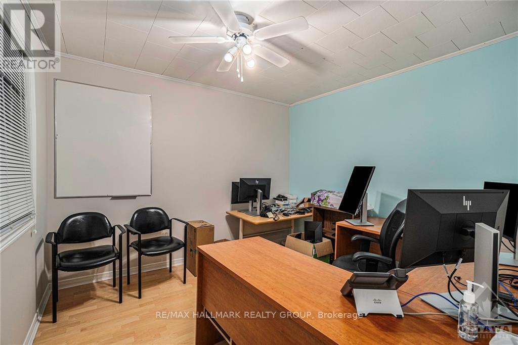 56-58 Foster Street, Perth, Ontario  K7H 1S1 - Photo 17 - X12972312