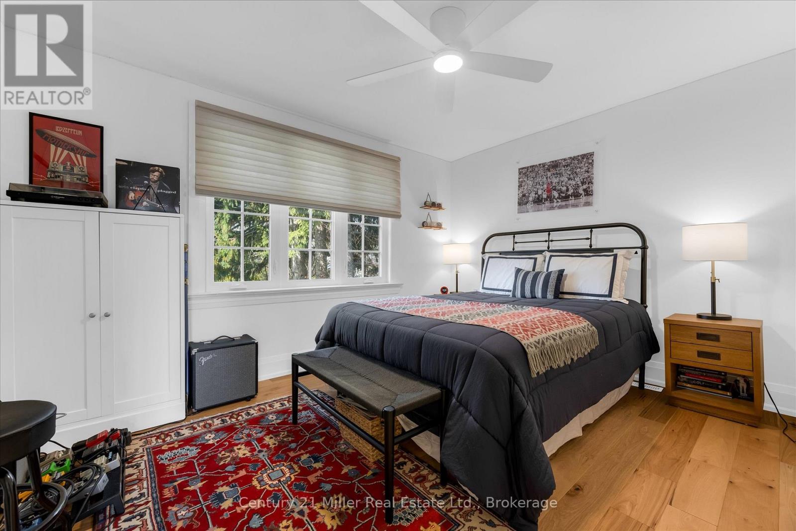 194 Solingate Drive, Oakville, Ontario  L6L 3T1 - Photo 22 - W12972268