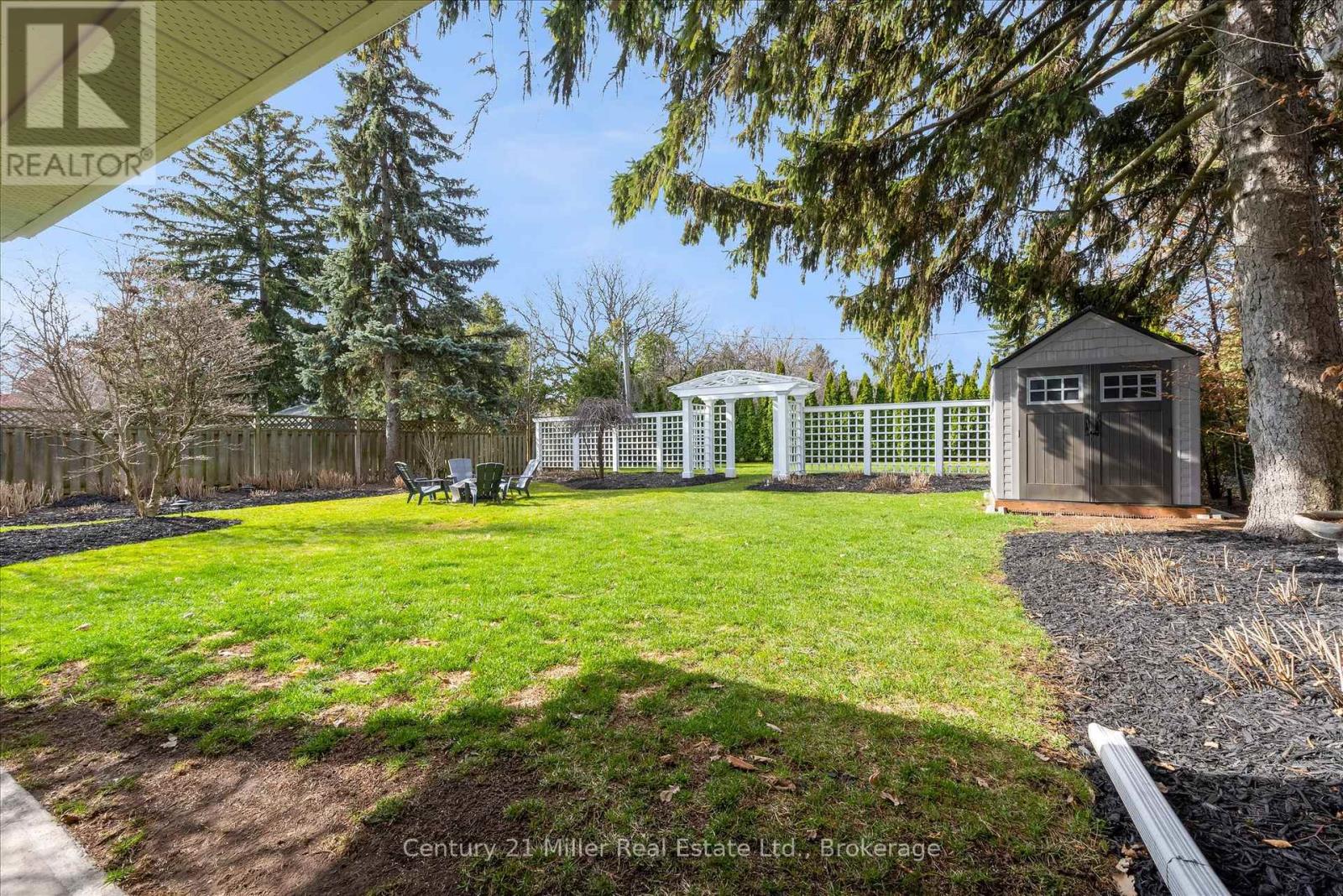 194 Solingate Drive, Oakville, Ontario  L6L 3T1 - Photo 33 - W12972268