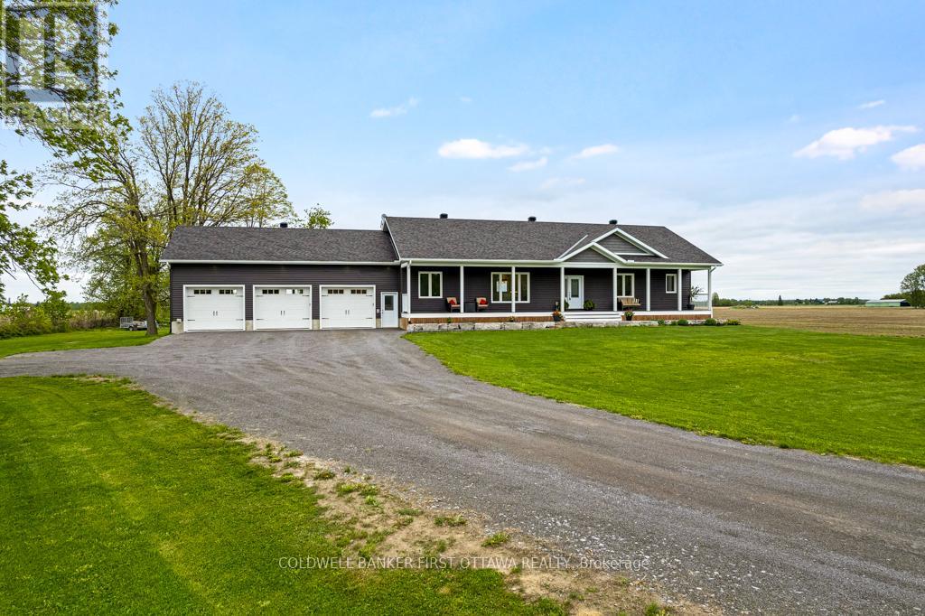 800 Waba Road, Mississippi Mills, Ontario  K0A 2X0 - Photo 34 - X12814364