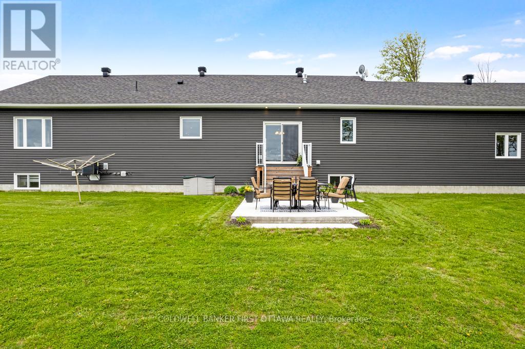 800 Waba Road, Mississippi Mills, Ontario  K0A 2X0 - Photo 31 - X12814364