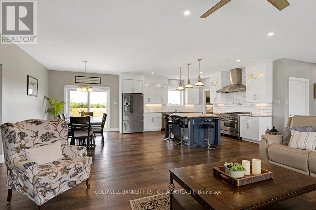 800 Waba Road, Mississippi Mills, Ontario  K0A 2X0 - Photo 8 - X12814364