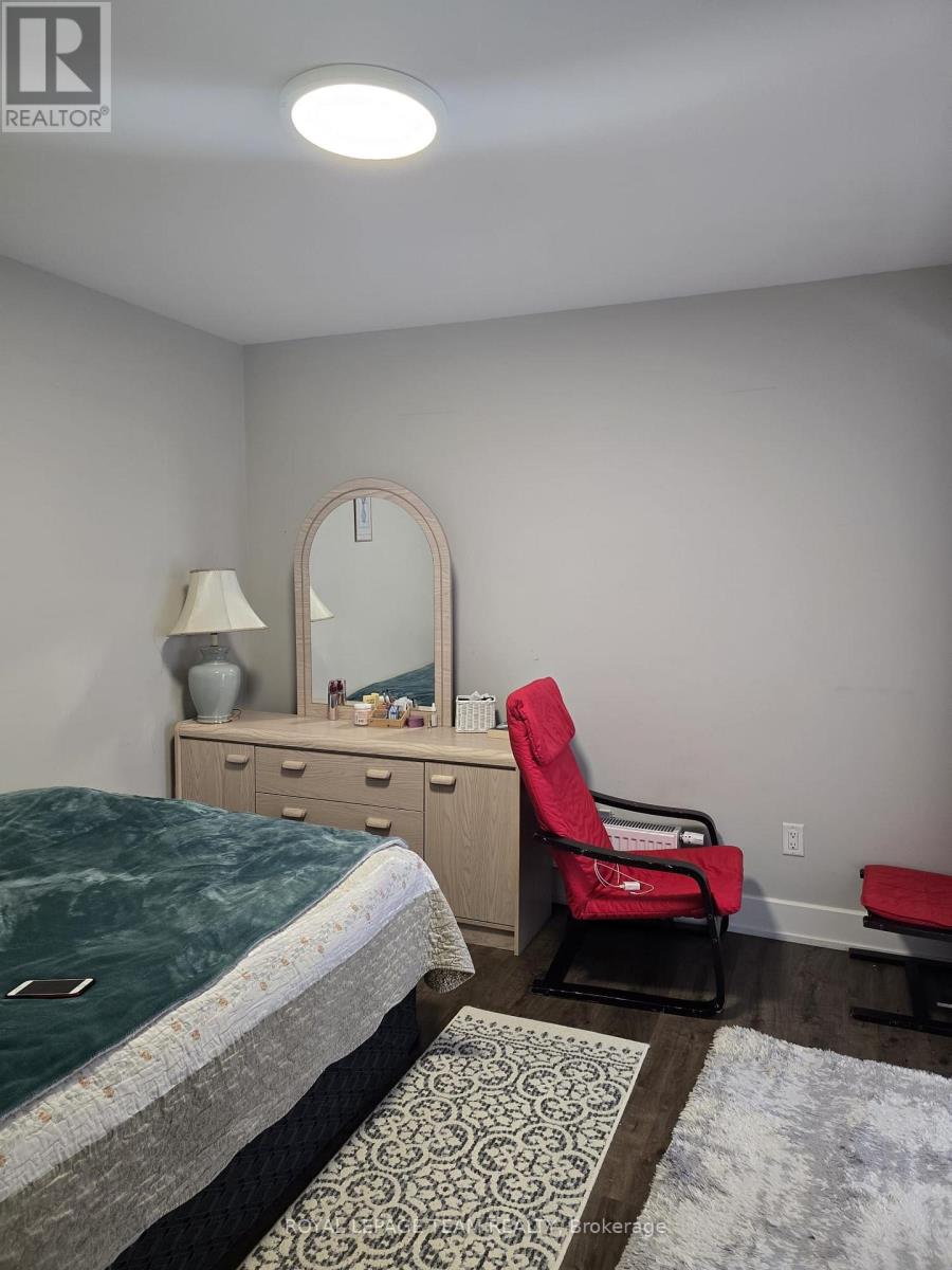 A - 259 Montfort Street, Ottawa, Ontario  K1L 5P1 - Photo 15 - X12915664