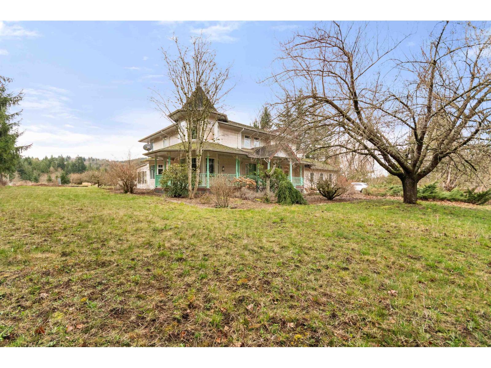 290 Colter Road, Columbia Valley, Columbia Valley, British Columbia V2R 5B8 - Photo 2 - R3098324