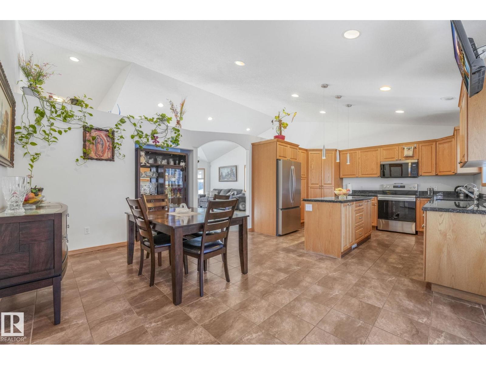 58016 Rr 214, Rural Thorhild County, Alberta  T0A 3J0 - Photo 10 - E4473612