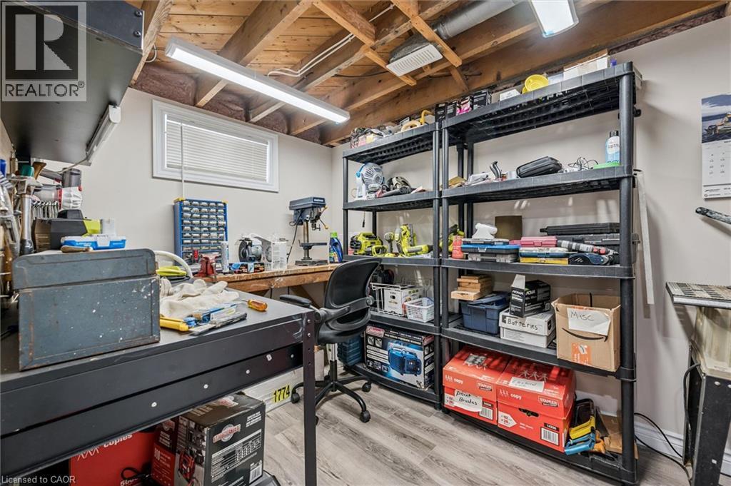 390 Dumfries Avenue, Kitchener, Ontario  N2H 2G1 - Photo 29 - 40818027