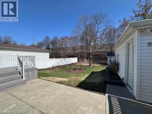 390 Dumfries Avenue, Kitchener, Ontario  N2H 2G1 - Photo 44 - 40818027