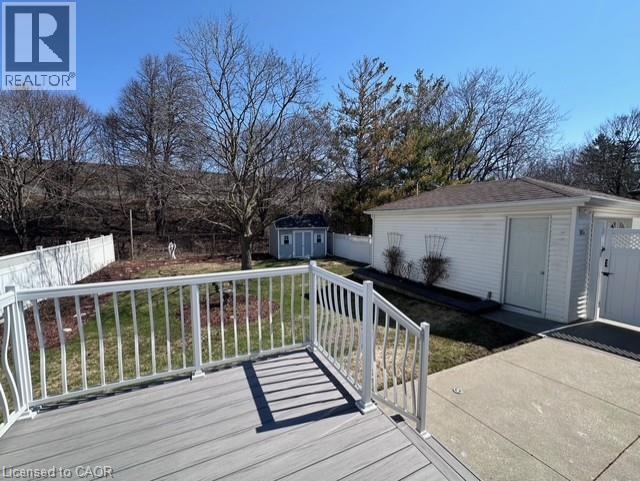 390 Dumfries Avenue, Kitchener, Ontario  N2H 2G1 - Photo 43 - 40818027