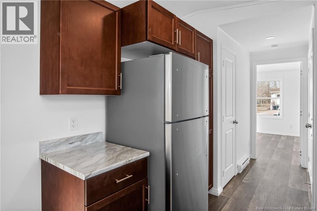 7 Park Avenue, Sussex Corner, New Brunswick  E4E 0B3 - Photo 14 - NB136781