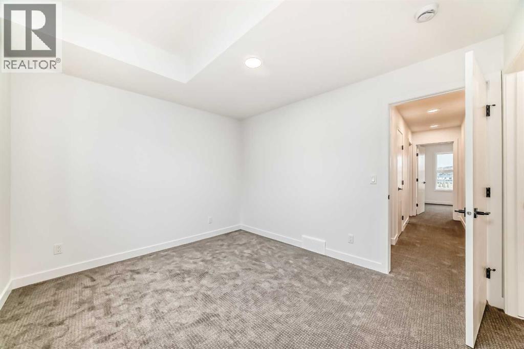 86 Heirloom Passage Se, Calgary, Alberta  T3S 0K1 - Photo 21 - A2295919