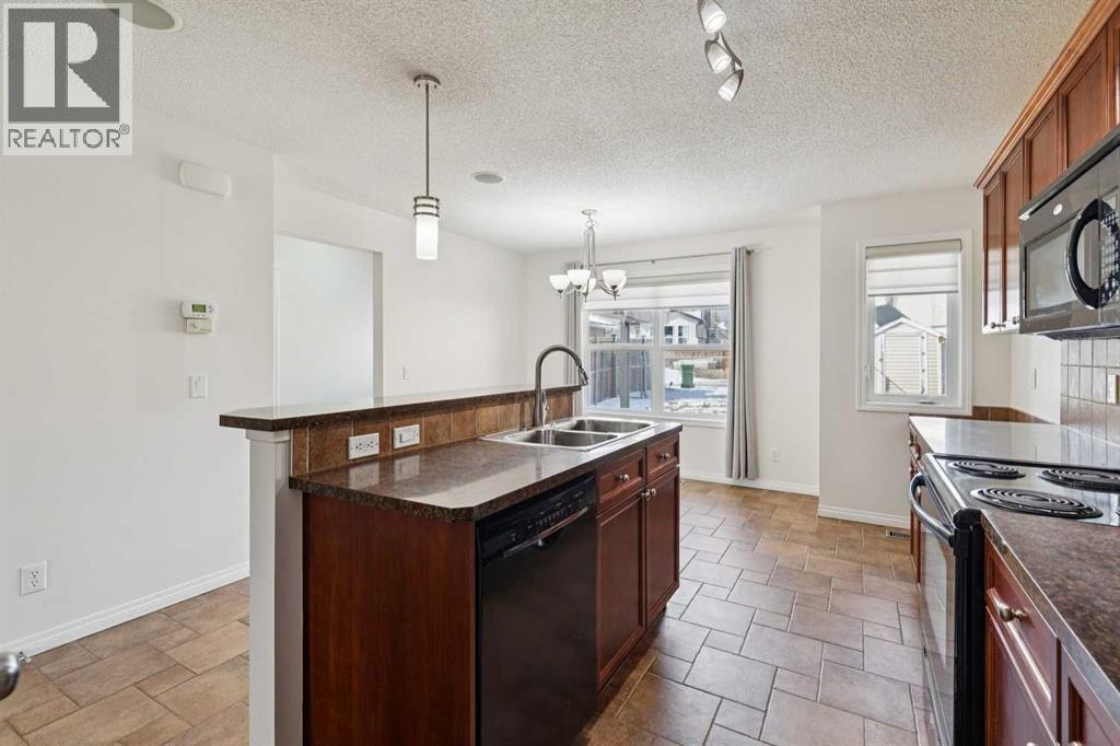 200 Silverado Drive SW, Calgary, Alberta  T2x 0E2 - Photo 12 - A2299238