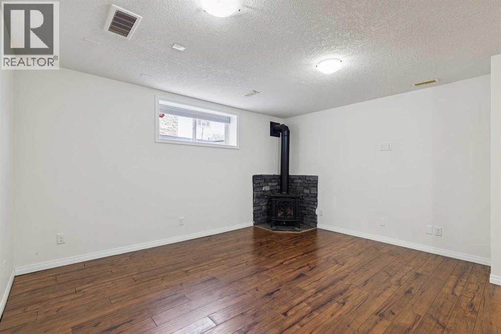 200 Silverado Drive SW, Calgary, Alberta  T2x 0E2 - Photo 26 - A2299238