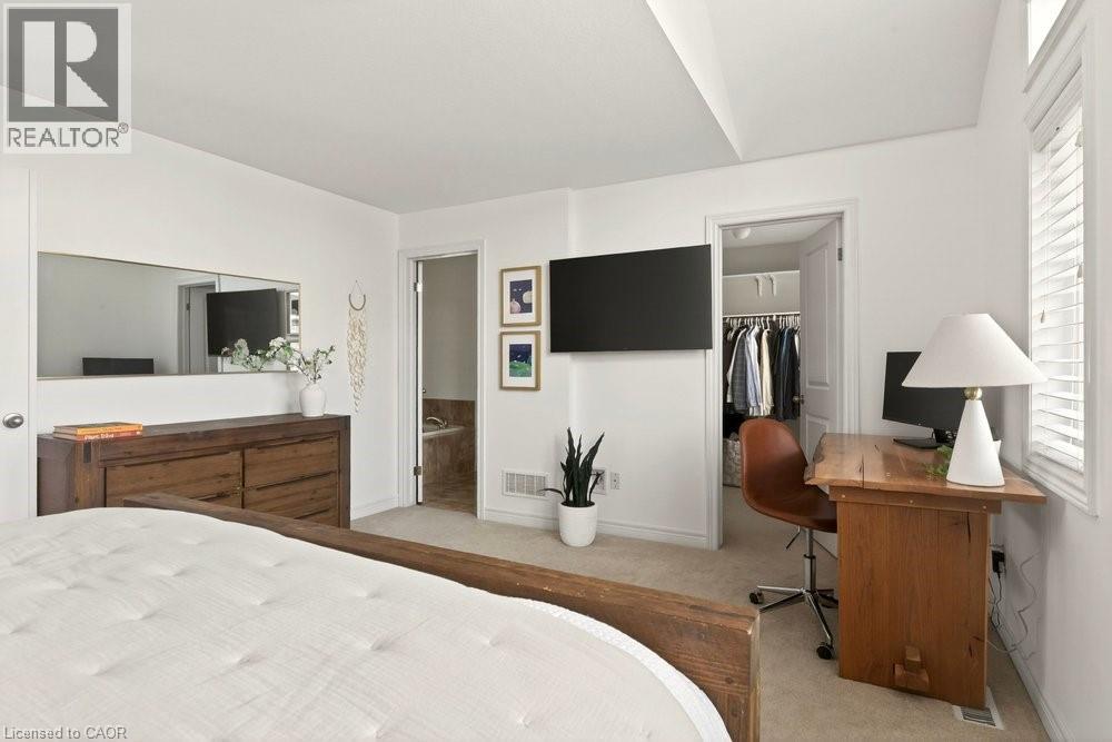 49 Narbonne Crescent, Stoney Creek, Ontario  L8J 0J7 - Photo 27 - 40818618