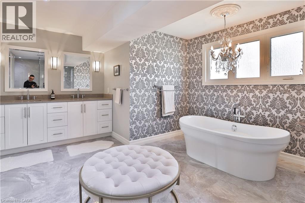 45 Tradewind Drive, Oakville, Ontario  L6L 6K9 - Photo 27 - 40818411