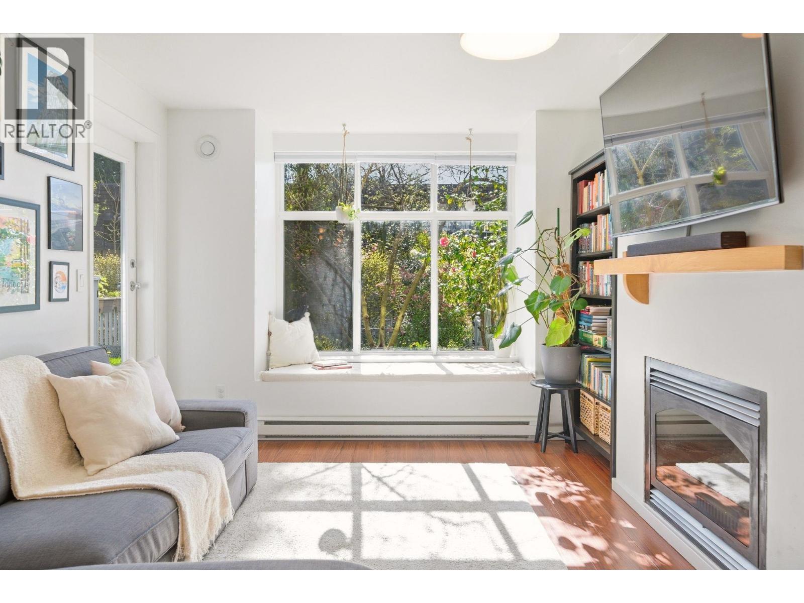 113 1111 Lynn Valley Road, North Vancouver, British Columbia  V7J 3V4 - Photo 11 - R3108460