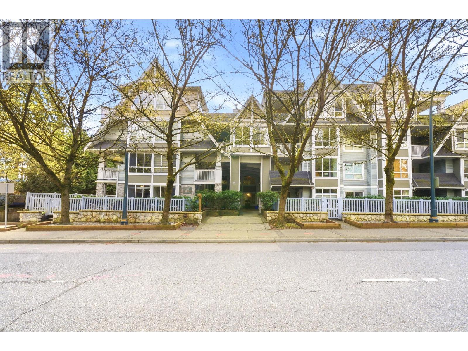 113 1111 Lynn Valley Road, North Vancouver, British Columbia  V7J 3V4 - Photo 32 - R3108460