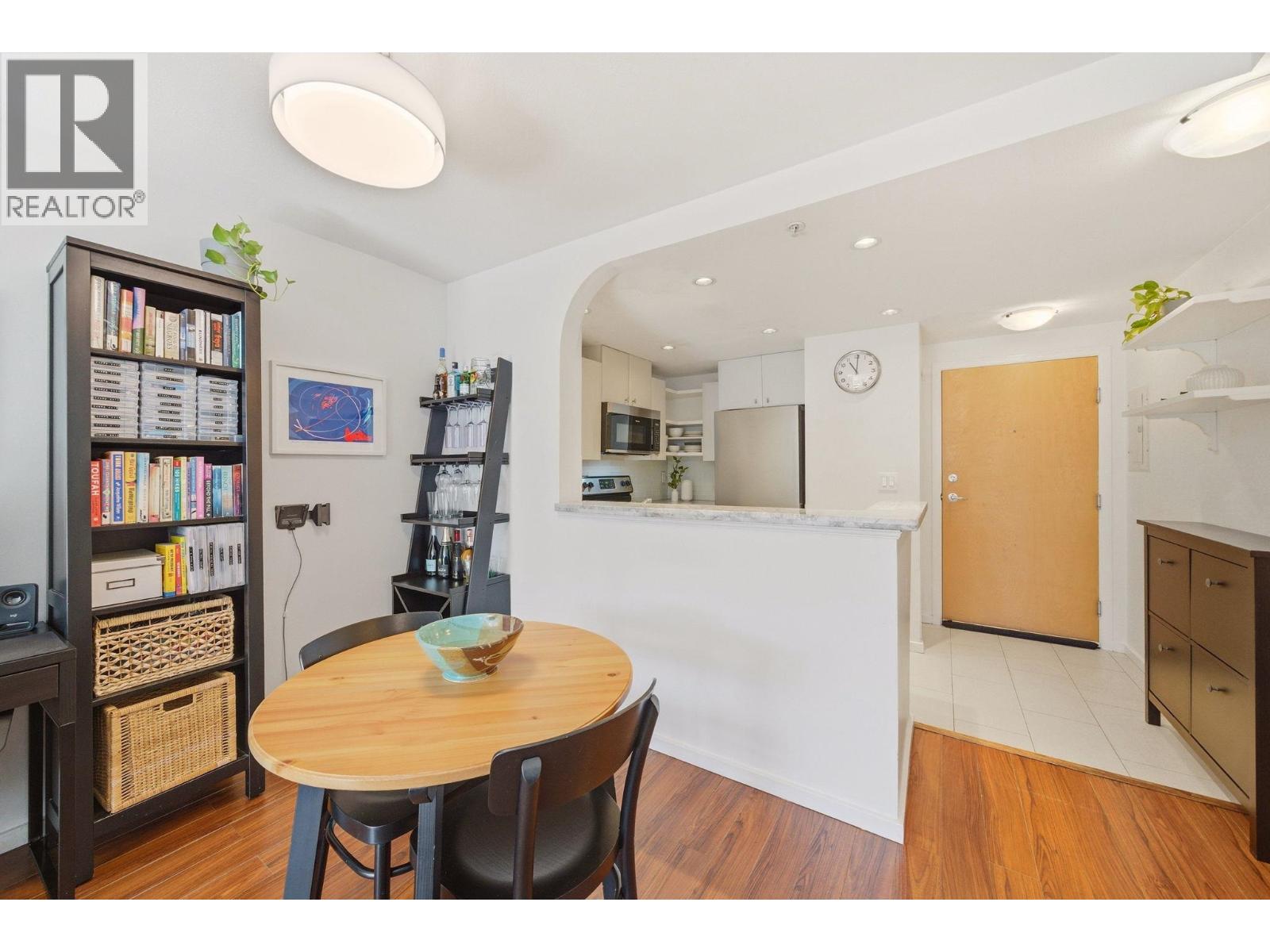 113 1111 Lynn Valley Road, North Vancouver, British Columbia  V7J 3V4 - Photo 6 - R3108460