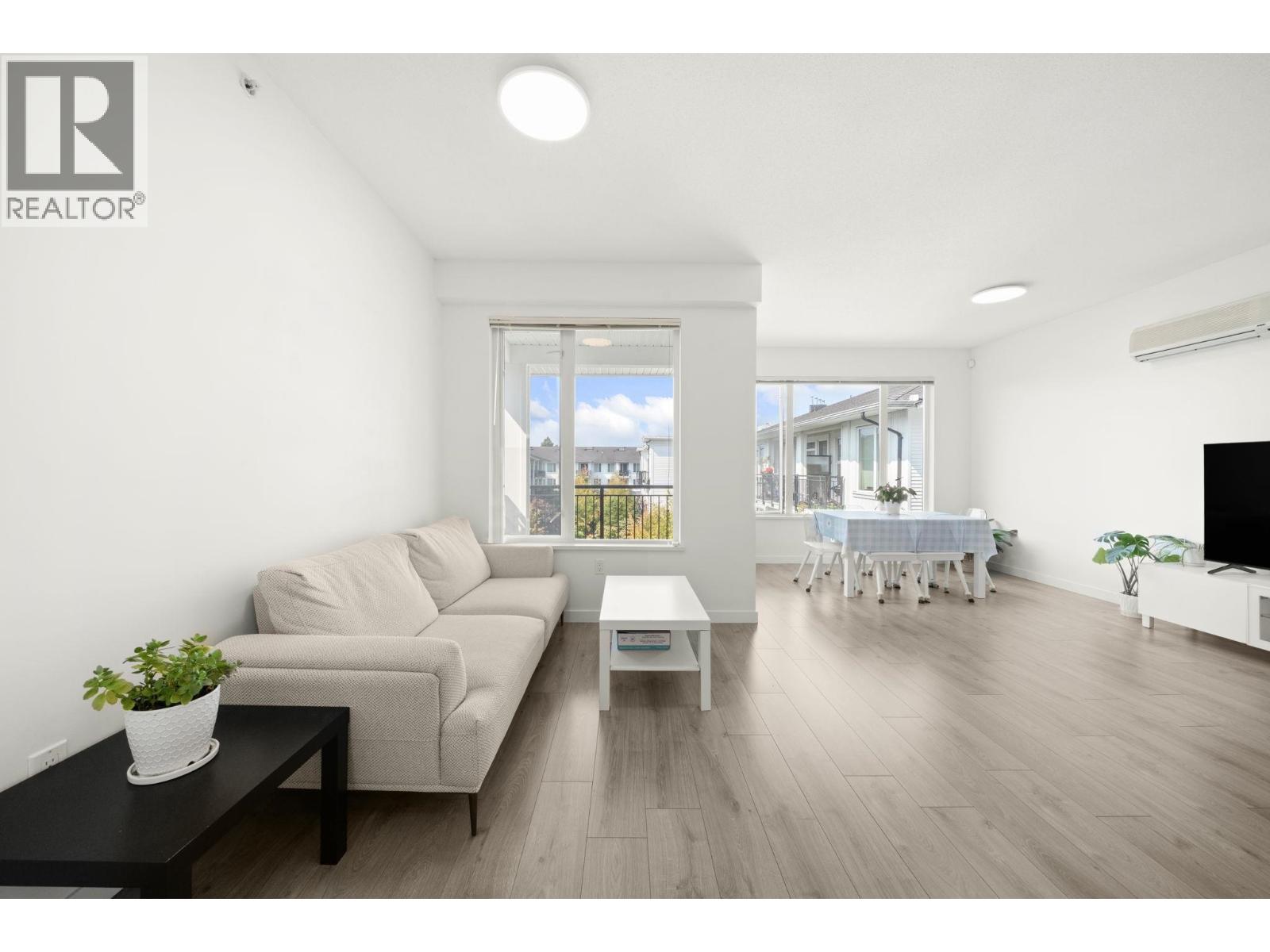 438 9388 Mckim Way, Richmond, British Columbia  V6X 0J7 - Photo 3 - R3108472