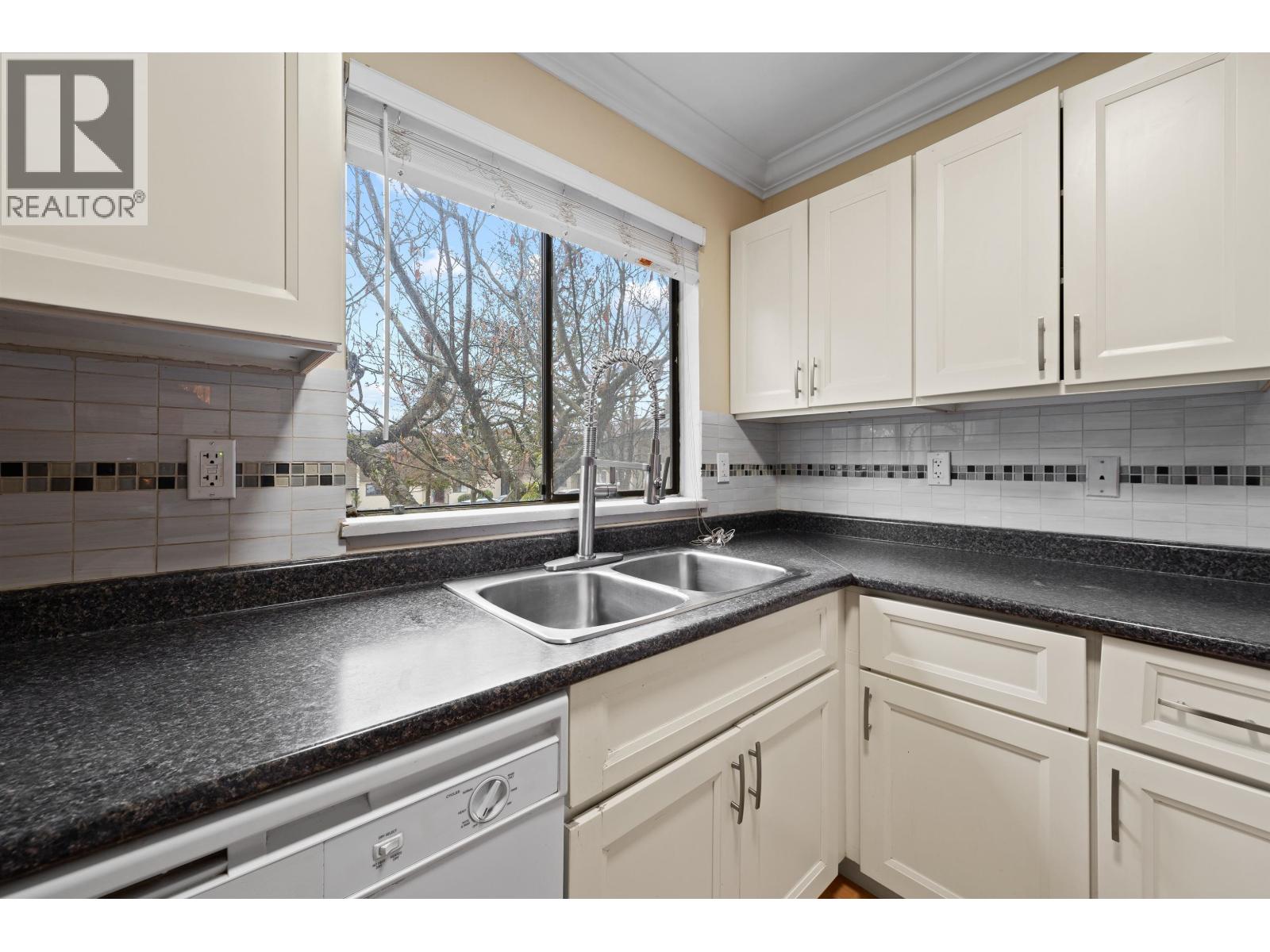 22 2880 Dacre Avenue, Coquitlam, British Columbia  V3C 4H6 - Photo 7 - R3108474