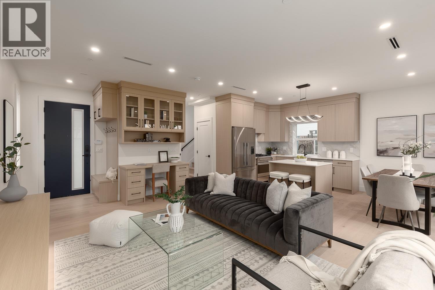 2 3506 E Pender Street, Vancouver, British Columbia V5K 2E3 - Photo 5 - R3108485