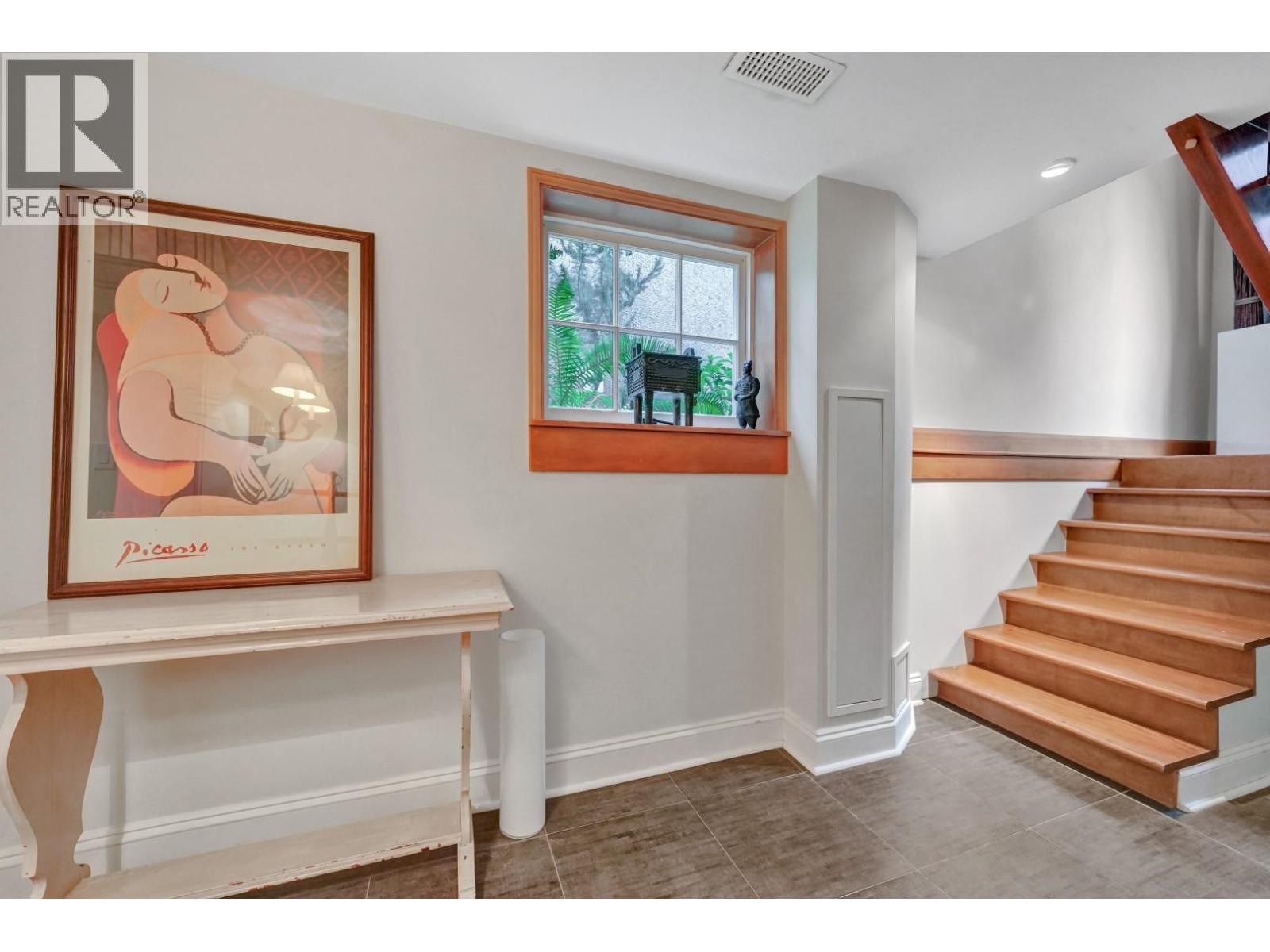 2303 W 3rd Avenue, Vancouver, British Columbia  V6K 1L6 - Photo 17 - R3108512