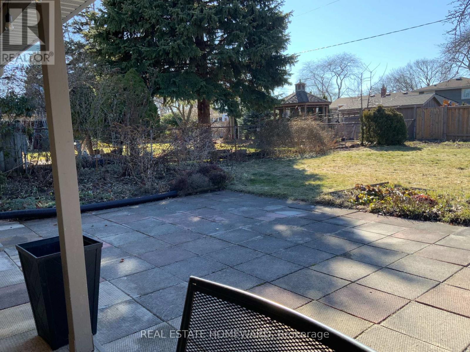 33 Strathcona Drive, St. Catharines, Ontario  L2M 2A8 - Photo 36 - X12853562