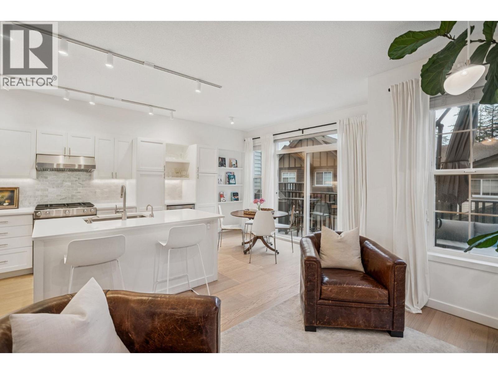 117 2200 Panorama Drive, Port Moody, British Columbia  V3H 5M2 - Photo 11 - R3108523