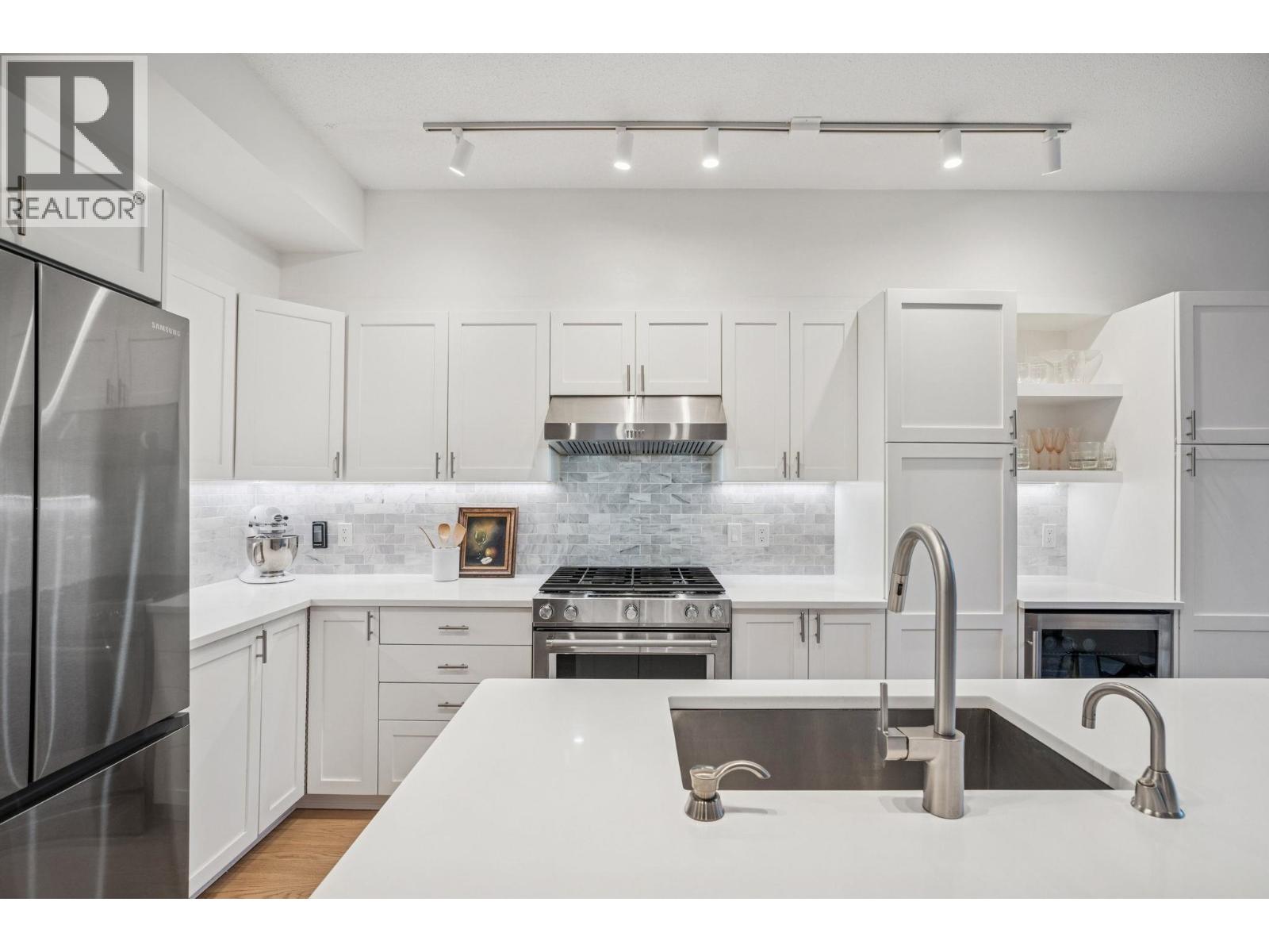 117 2200 Panorama Drive, Port Moody, British Columbia  V3H 5M2 - Photo 7 - R3108523