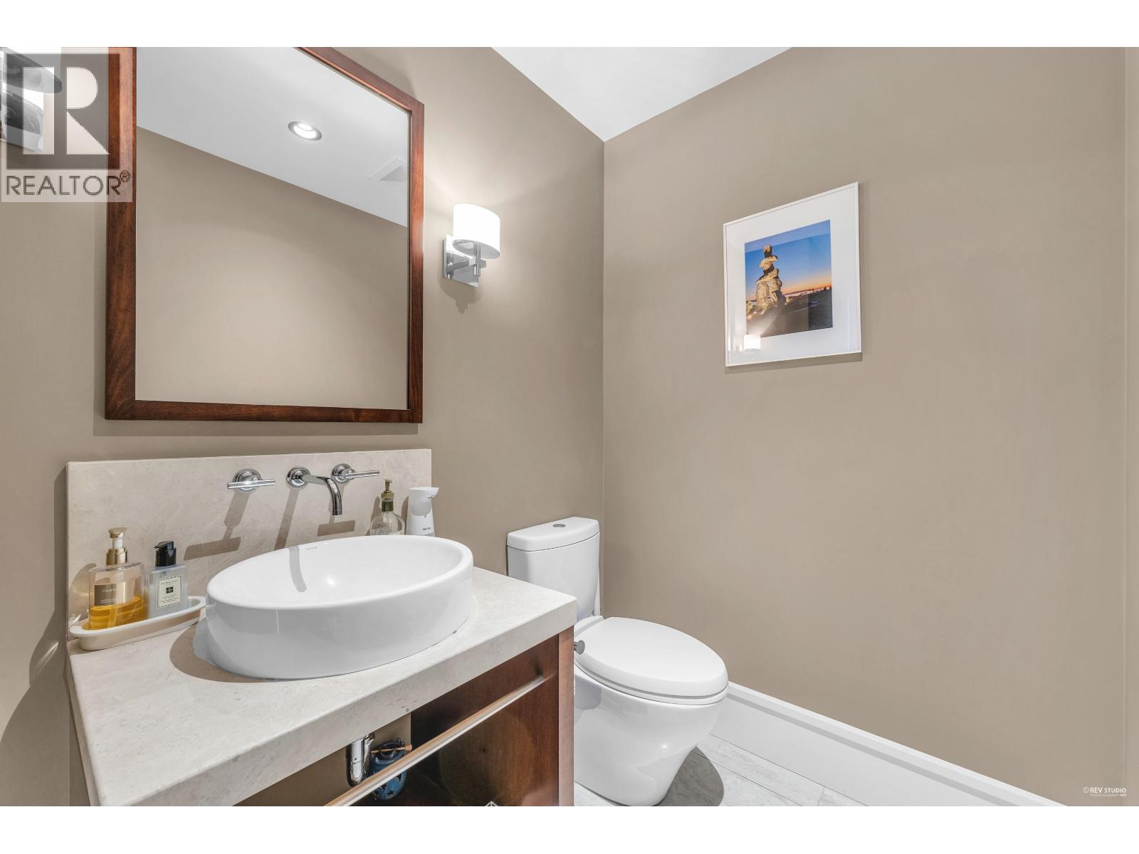 102 2575 Garden Court, West Vancouver, British Columbia  V7S 0A2 - Photo 27 - R3108529