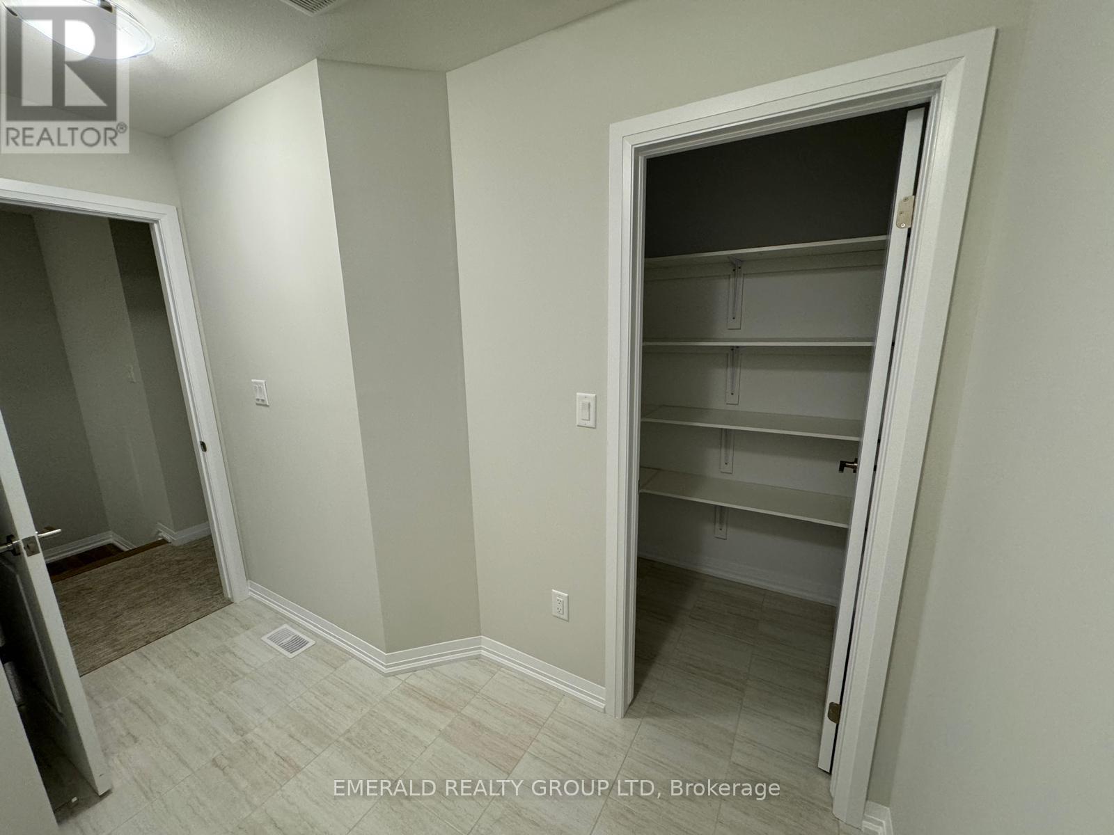 10 Whelan Court, Thorold, Ontario  L2V 0G7 - Photo 18 - X12972290