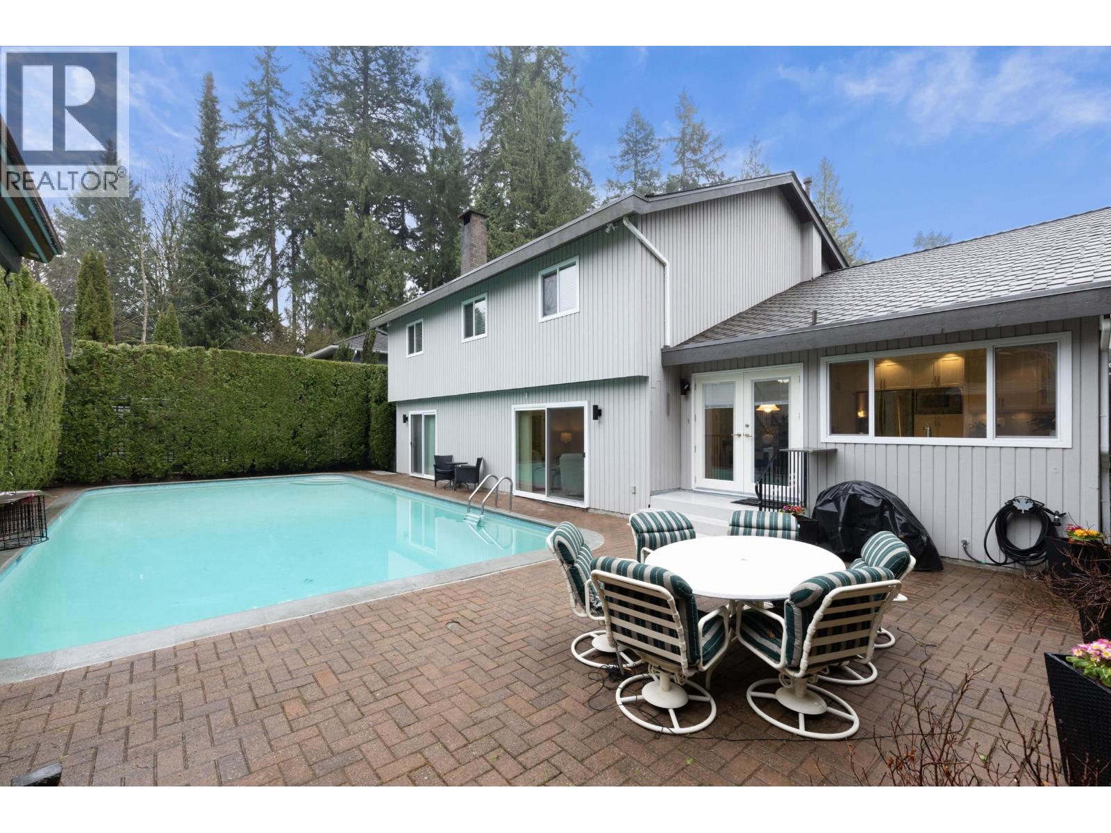 2419 Shawna Way, Coquitlam, British Columbia  V3K 3A3 - Photo 33 - R3108494