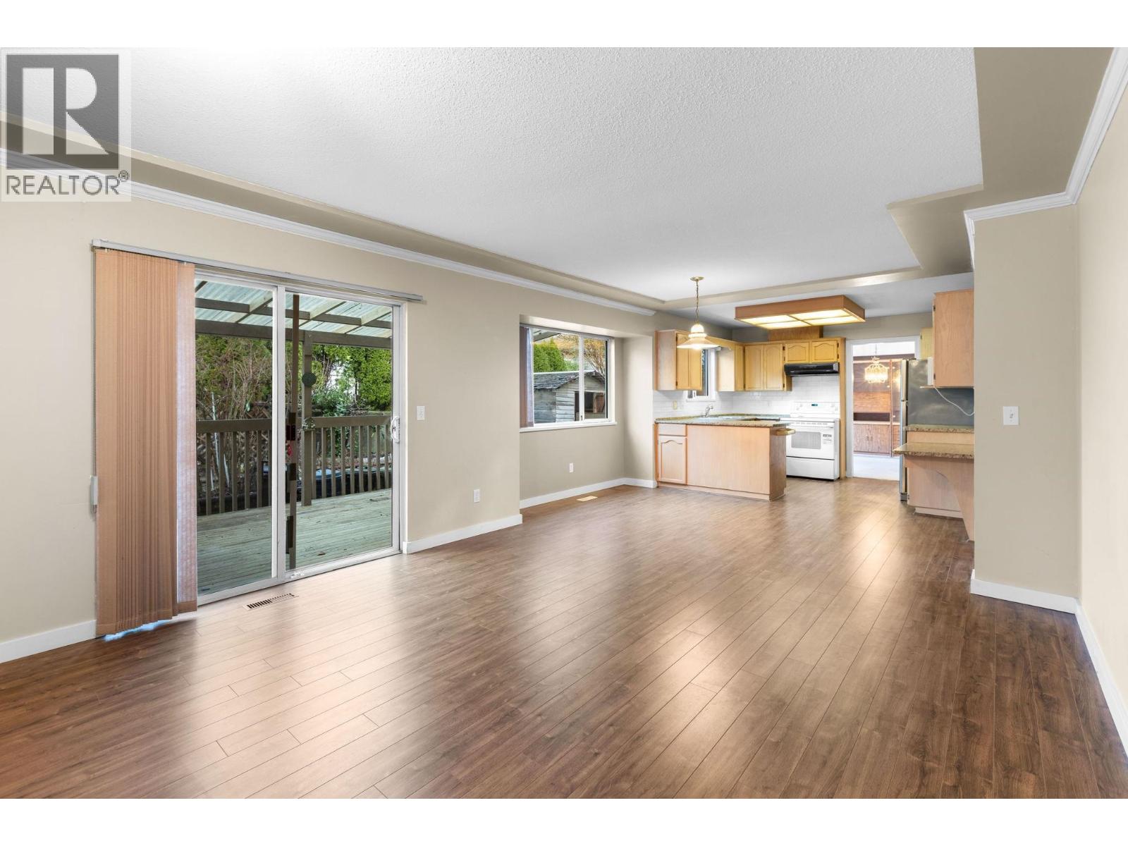 1225 Windsor Avenue, Port Coquitlam, British Columbia V3B 7J8 - Photo 12 - R3108540