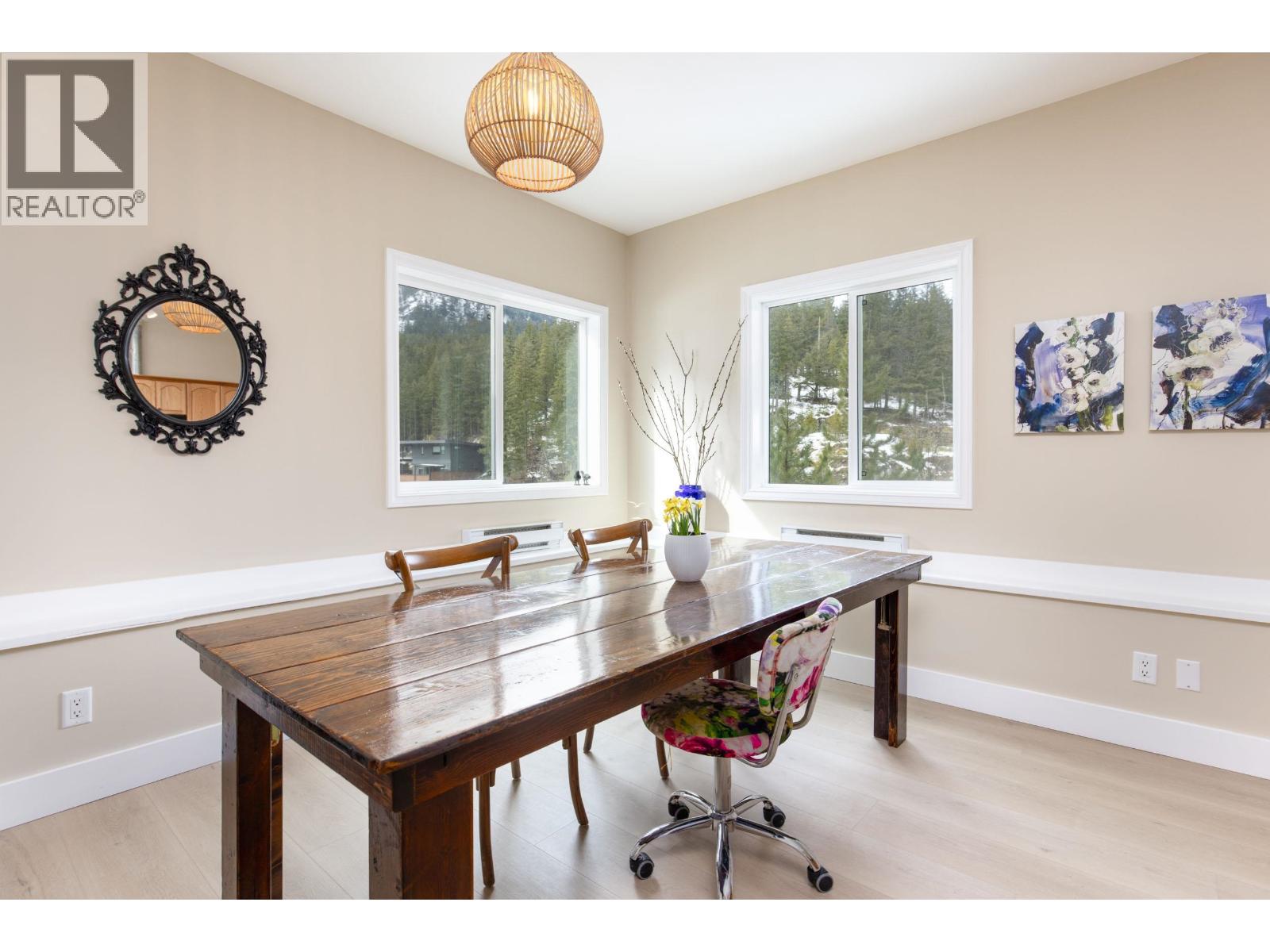 7467 Dogwood Street, Pemberton, British Columbia  V0N 2L0 - Photo 26 - R3108575