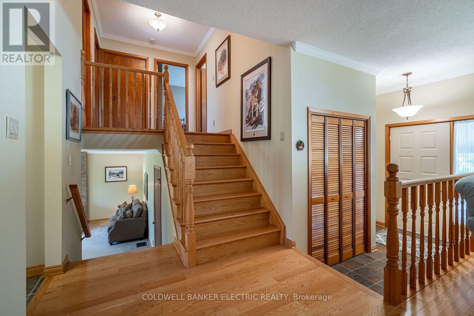 962 Golfview Road, Peterborough, Ontario  K9J 7W4 - Photo 14 - X12814460