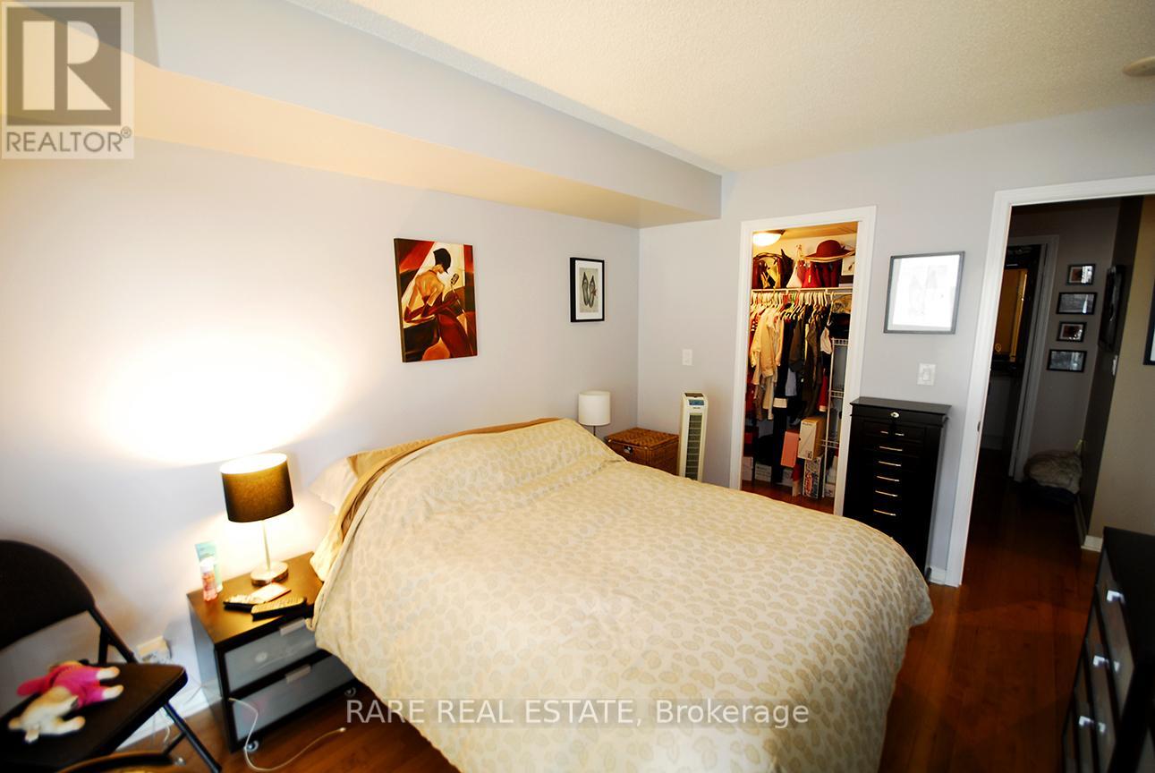 703 - 736 Spadina Avenue, Toronto, Ontario  M5S 2J2 - Photo 3 - C12972238