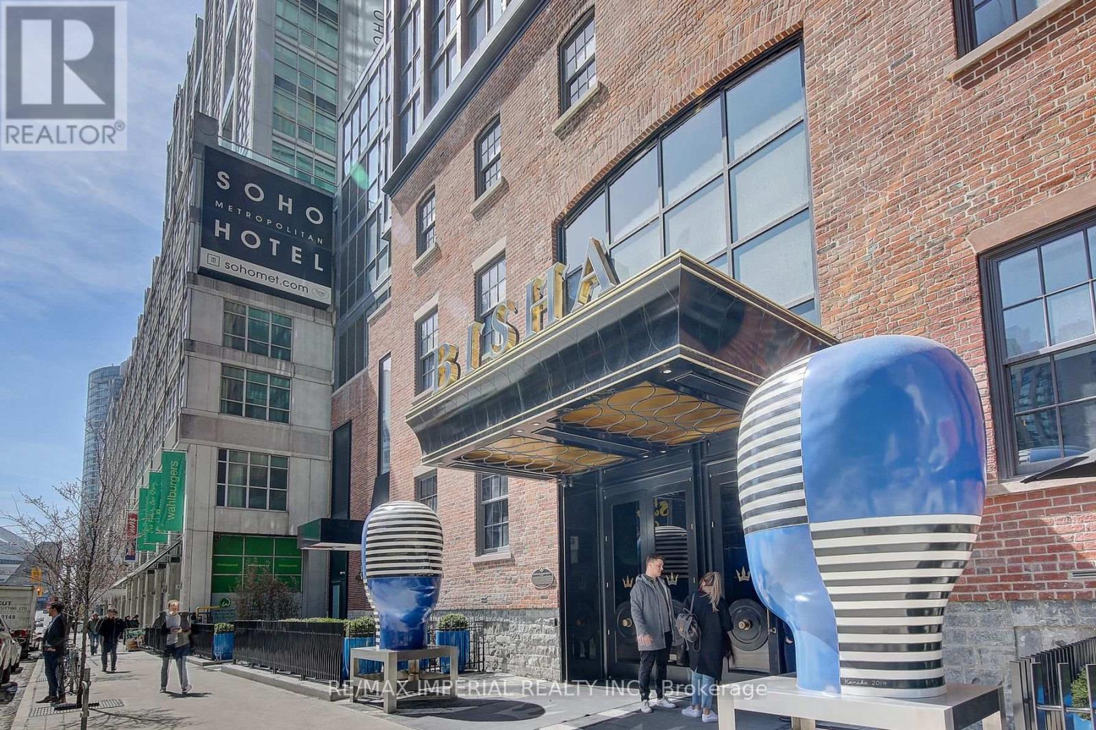 3508 - 88 Blue Jays Way, Toronto, Ontario  M5V 2G3 - Photo 4 - C12972246