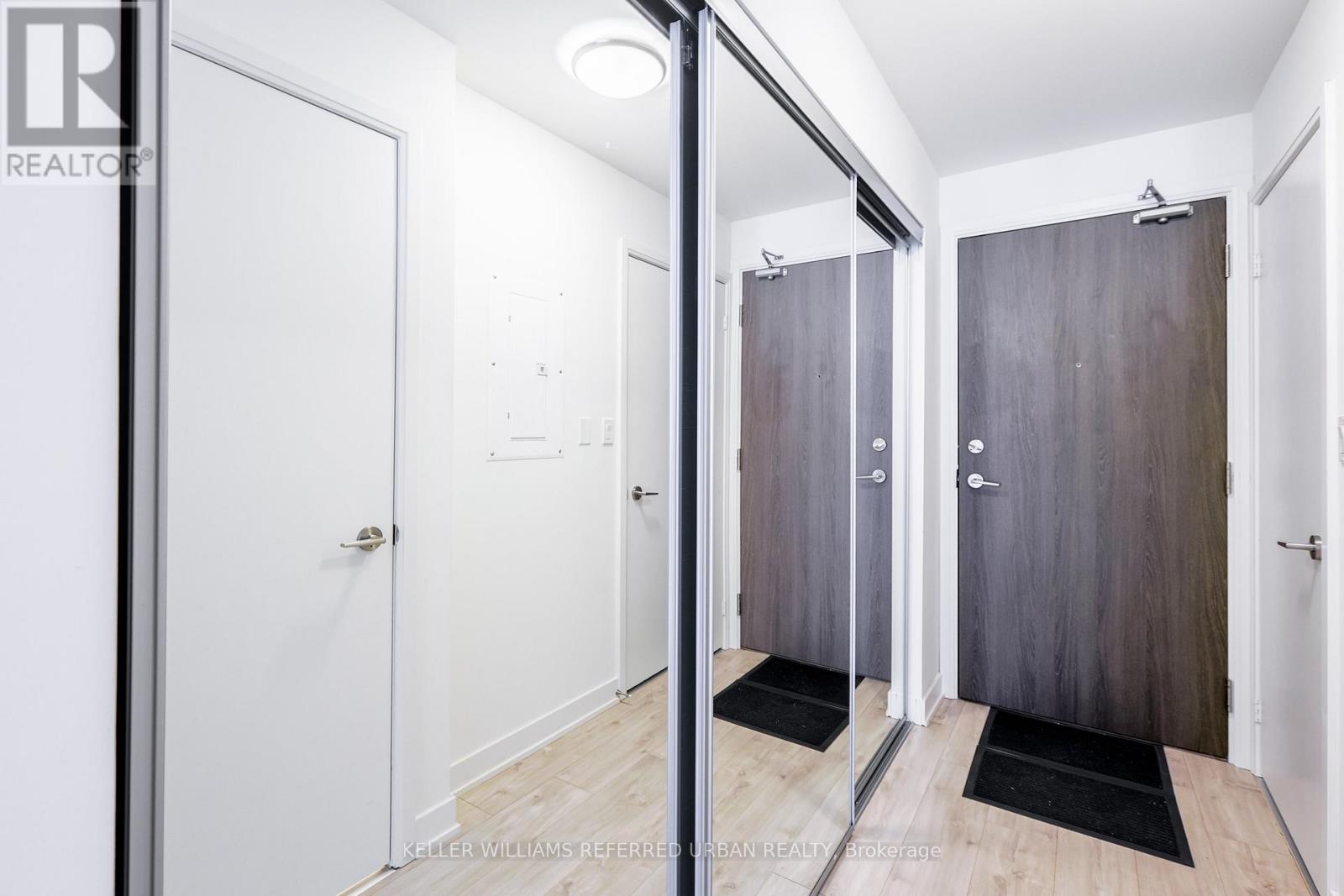 1412e - 576 Front Street W, Toronto, Ontario  M5V 0P8 - Photo 2 - C12972250