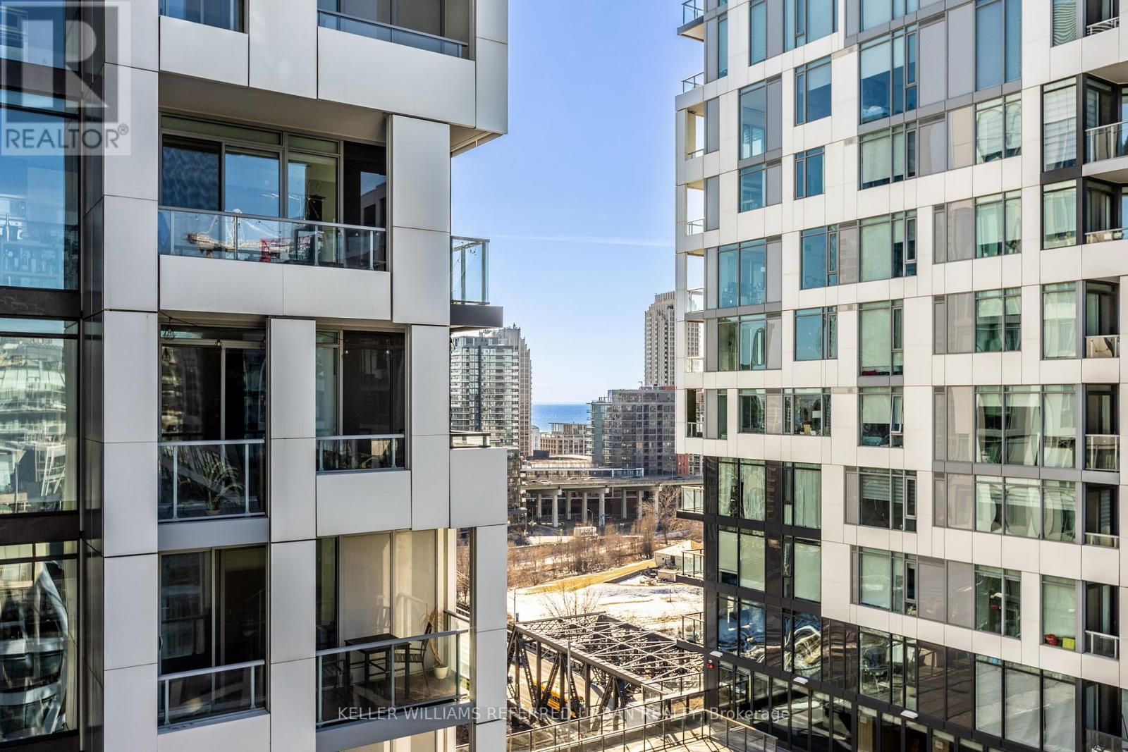 1412e - 576 Front Street W, Toronto, Ontario  M5V 0P8 - Photo 7 - C12972250