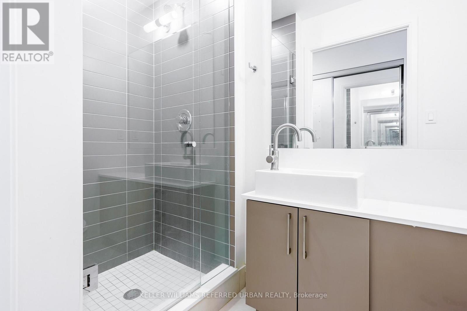 1412e - 576 Front Street W, Toronto, Ontario  M5V 0P8 - Photo 9 - C12972250