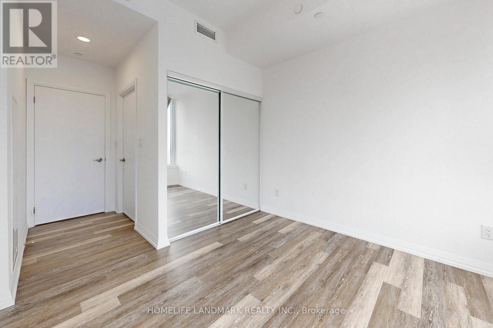 2316 - 75 Canterbury Place, Toronto, Ontario  M2N 0L2 - Photo 12 - C12972270