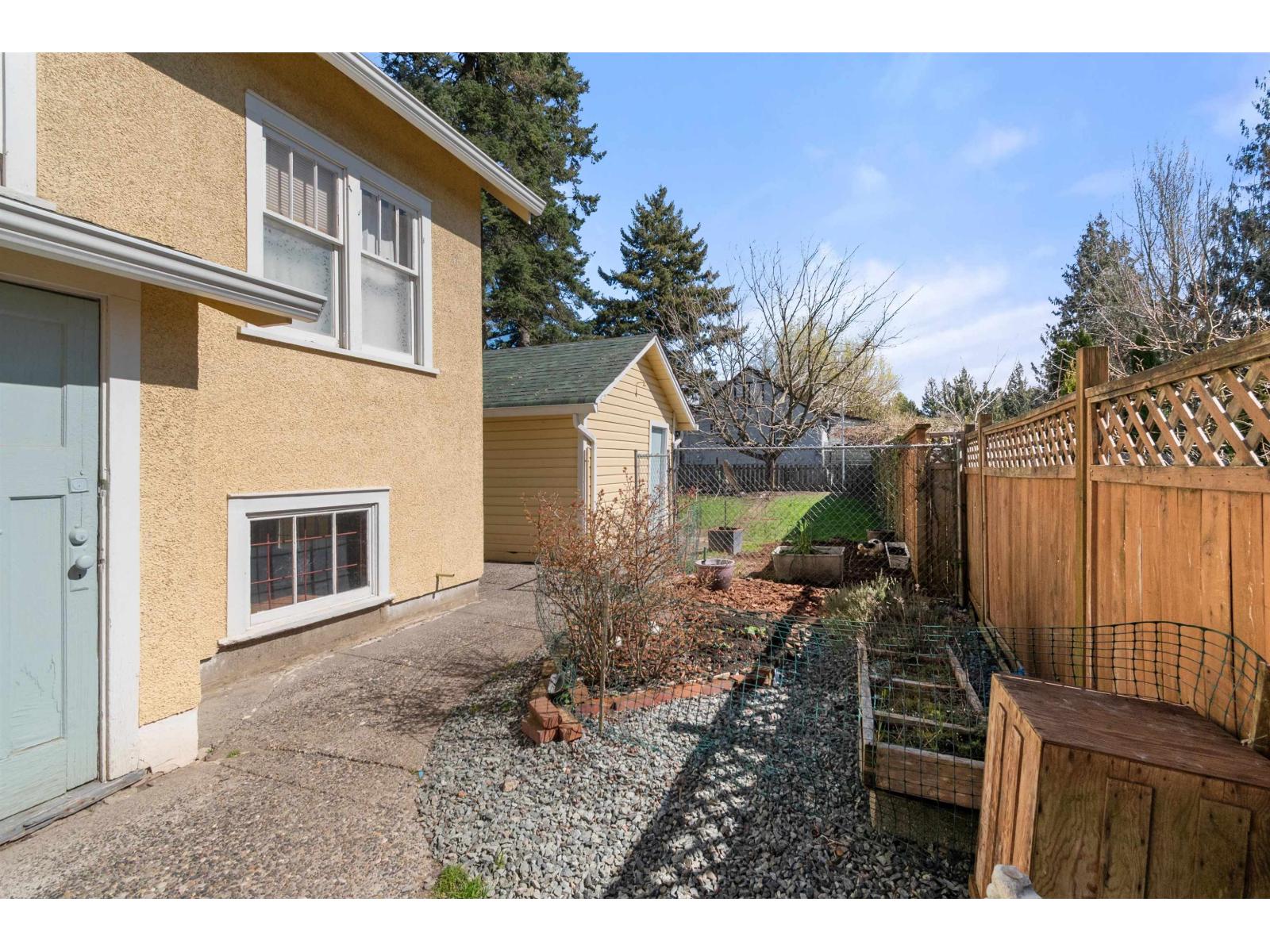 46212 Gore Avenue, Chilliwack Proper East, Chilliwack, British Columbia V2P 2A1 - Photo 27 - R3107842