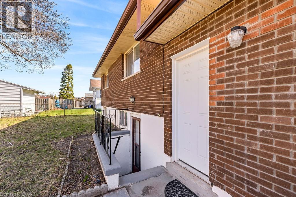 78 Cromwell Crescent, Hamilton, Ontario  L8G 2G2 - Photo 9 - 40800186