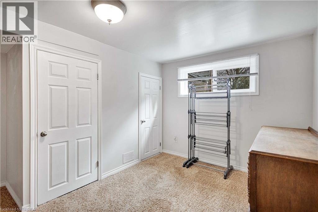 170 Paris Road, Brantford, Ontario  N3R 6M4 - Photo 25 - 40816347