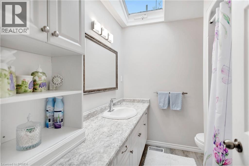 170 Paris Road, Brantford, Ontario  N3R 6M4 - Photo 20 - 40816347