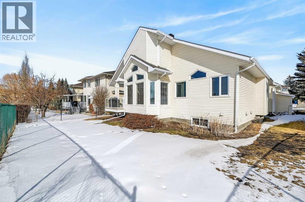 118 Douglas Woods Hill Se, Calgary, Alberta  T2Z 2G6 - Photo 34 - A2288887